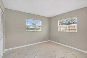 1336 Lake Shore Dr, Naples, FL 34103 - Photo 19