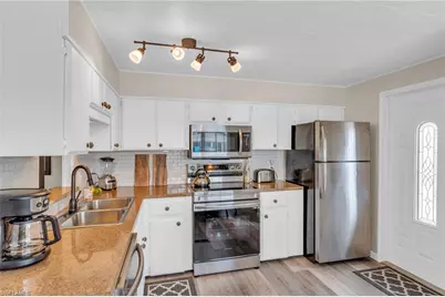 132 Nicklaus Blvd, North Fort Myers, FL 33903 - Photo 7