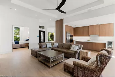 8745 Mustang Island Cir, Naples, FL 34113 - Photo 15