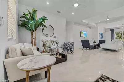2499 Pine St, Naples, FL 34112 - Photo 7