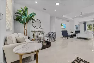 2499 Pine St, Naples, FL 34112 - Photo 7