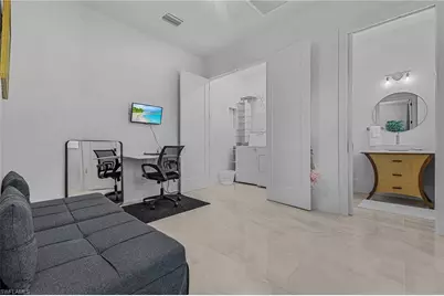 2499 Pine St, Naples, FL 34112 - Photo 11