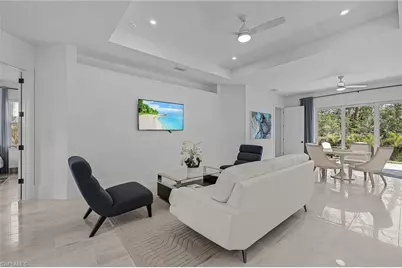 2499 Pine St, Naples, FL 34112 - Photo 5