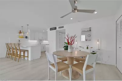 2100 Gulf Shore Blvd N #113, Naples, FL 34102 - Photo 11