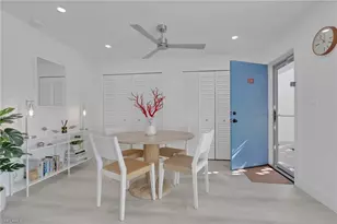 2100 Gulf Shore Blvd N, Naples, FL 34102 - Photo 5