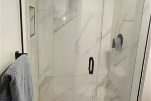 1025 Foxfire Ln, Naples, FL 34104 - Photo 19