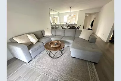1025 Foxfire Ln #106, Naples, FL 34104 - Photo 11