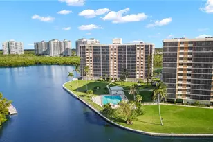 17 Bluebill Ave, Naples, FL 34108 - Photo 21