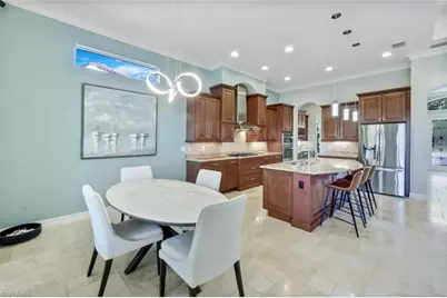 9333 Campanile Cir, Naples, FL 34114 - Photo 17