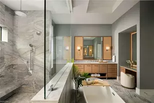 405 Putter Point Dr, Naples, FL 34103 - Photo 9