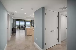 10851 Gulf Shore Dr, Naples, FL 34108 - Photo 13