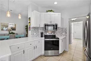 28998 Vermillion Ln, Bonita Springs, FL 34135 - Photo 9