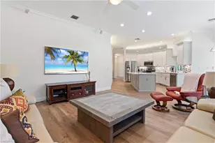 7834 Naples Heritage Dr, Naples, FL 34112 - Photo 11