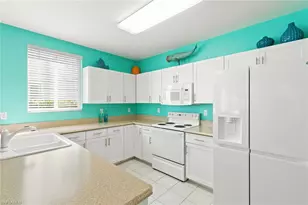 8471 Southbridge Dr, Estero, FL 33967 - Photo 5