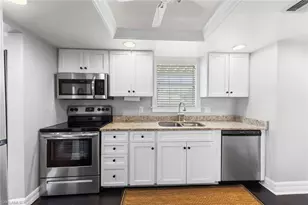 2040 Clarke Ave, Fort Myers, FL 33905 - Photo 11