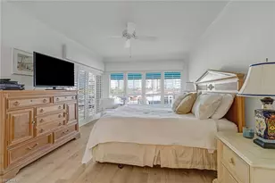 205 Park Shore Dr, Naples, FL 34103 - Photo 7