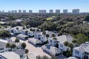 7087 Barrington Cir, Naples, FL 34108 - Photo 37