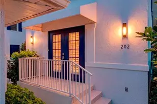 7087 Barrington Cir, Naples, FL 34108 - Photo 27