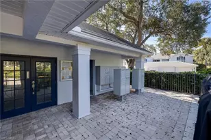 7087 Barrington Cir, Naples, FL 34108 - Photo 25