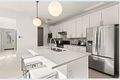 1871 Sierra Ct, Naples, FL 34120 - Photo 7