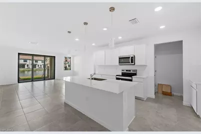 1587 Lake Jessup Cir, Cape Coral, FL 33909 - Photo 9