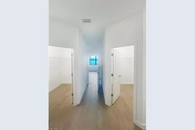 19421 Hinkley Dr, Estero, FL 33928 - Photo 9