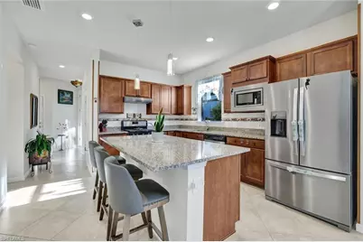 2171 Yellowfin Cir, Naples, FL 34114 - Photo 7
