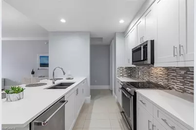 1030 3rd Ave S #315, Naples, FL 34102 - Photo 9