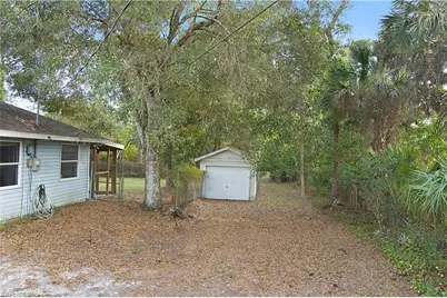 2910 6th Ave SE, Naples, FL 34117 - Photo 17