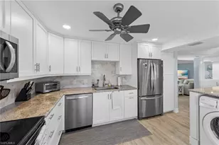 105 Penny Ln, Naples, FL 34112 - Photo 13