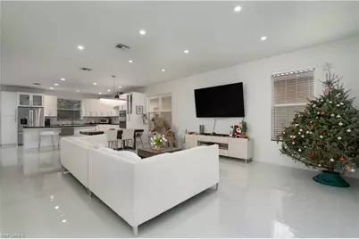 8271 Laurel Lakes Way, Naples, FL 34119 - Photo 11