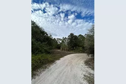 1221 24th Ave NE, Naples, FL 34120 - Photo 5