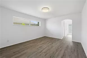 808 SE 32nd Terrace, Cape Coral, FL 33904 - Photo 17