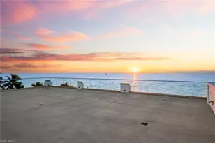 26 2nd Ave S, Naples, FL 34102 - Photo 11