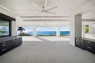 26 2nd Ave S, Naples, FL 34102 - Photo 3