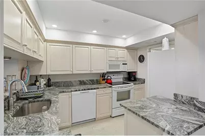 25900 Hickory Blvd #305, Bonita Springs, FL 34134 - Photo 7