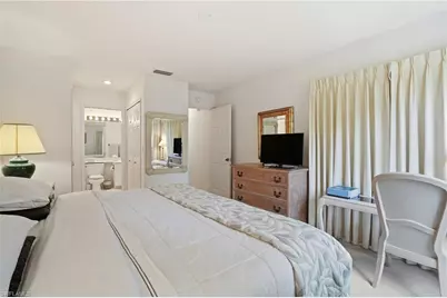 6865 San Marino Dr #301B, Naples, FL 34108 - Photo 17