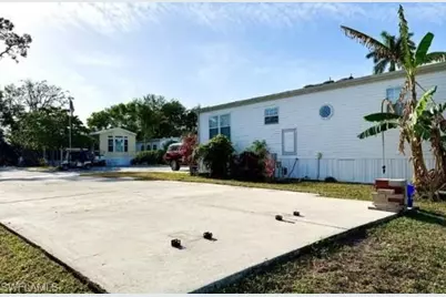 276 Bass Ln, Naples, FL 34114 - Photo 5