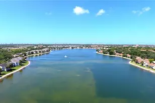 2711 Citrus Lake Dr, Naples, FL 34109 - Photo 5