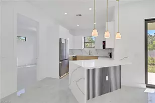 4124 6th Ave NE, Naples, FL 34120 - Photo 9