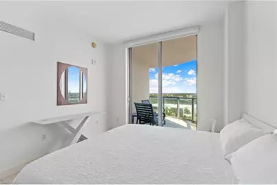 3000 Oasis Grand Blvd #1101, Fort Myers, FL 33916 - Photo 11