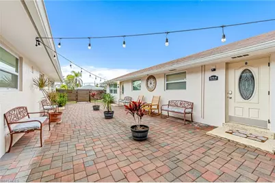 668 97th Ave N, Naples, FL 34108 - Photo 17