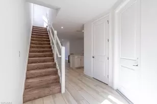 7565 Carnegie Way, Naples, FL 34119 - Photo 3