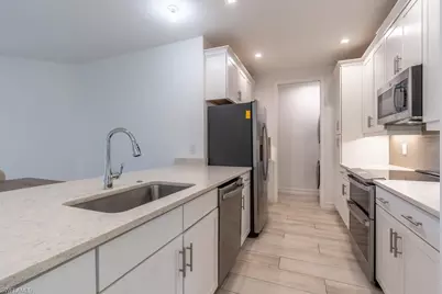 7565 Carnegie Way, Naples, FL 34119 - Photo 7