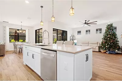 3944 Black Eagle Ln, Fort Myers, FL 33966 - Photo 3