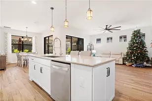 3944 Black Eagle Ln, Fort Myers, FL 33966 - Photo 3