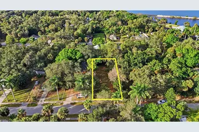 228 Delray Ave, Fort Myers, FL 33905 - Photo 3