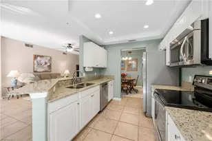 1295 Henley St, Naples, FL 34105 - Photo 9