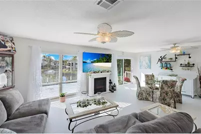 4251 Island Cir #3, Fort Myers, FL 33919 - Photo 3