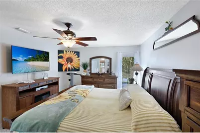 4251 Island Cir #3, Fort Myers, FL 33919 - Photo 13